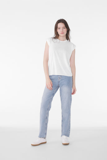 front_white