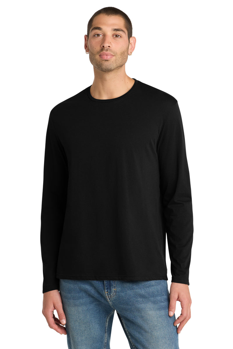 District  Perfect Weight Long Sleeve Tee. DT105
